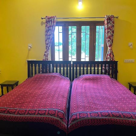 Sharad Baug Homestay Bhuj Exterior foto
